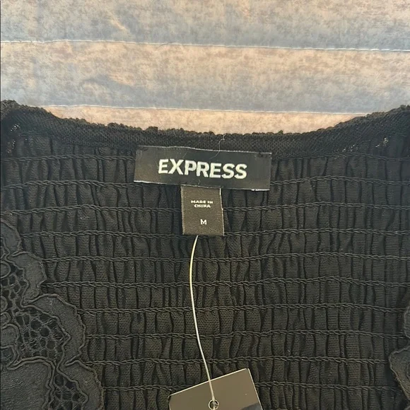 Express Black Lace Crop Top - Picture 2 of 5